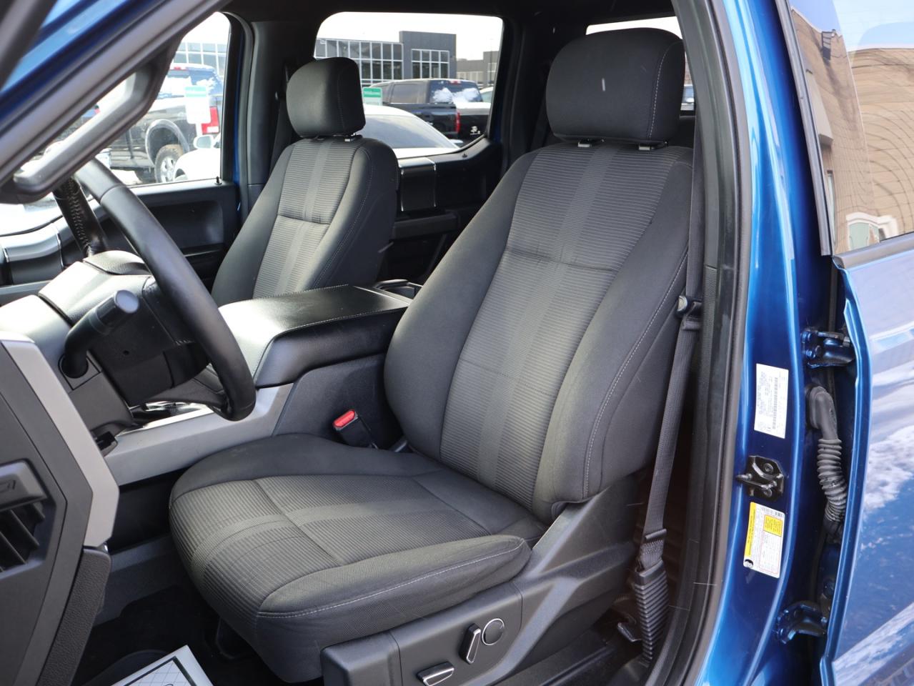 2017 Ford F-150 V8 FX-4 OFF-ROAD 4WD CERTIFIED *SERVICE RECORDS* CAMERA NAV BLUETOOTH HEATED SEATS CRUISE ALLOYS Photo