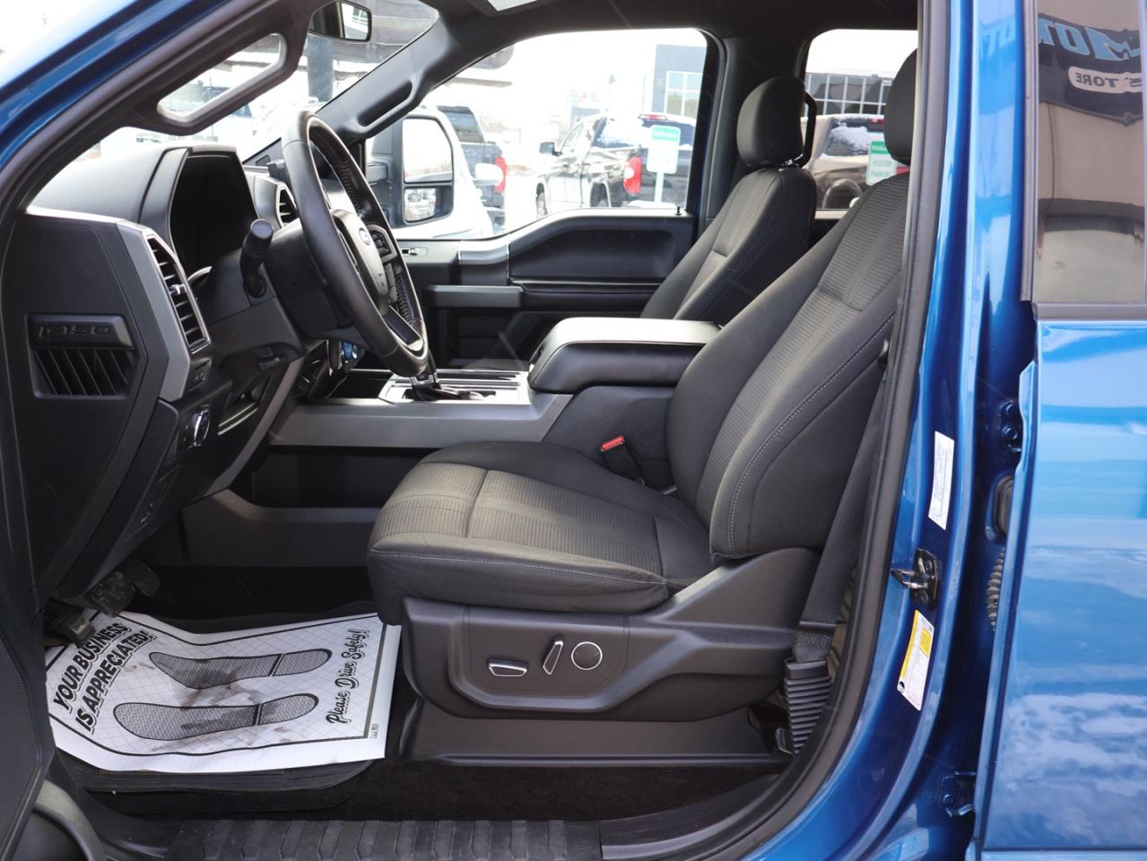 2017 Ford F-150 V8 FX-4 OFF-ROAD 4WD CERTIFIED *SERVICE RECORDS* CAMERA NAV BLUETOOTH HEATED SEATS CRUISE ALLOYS Photo