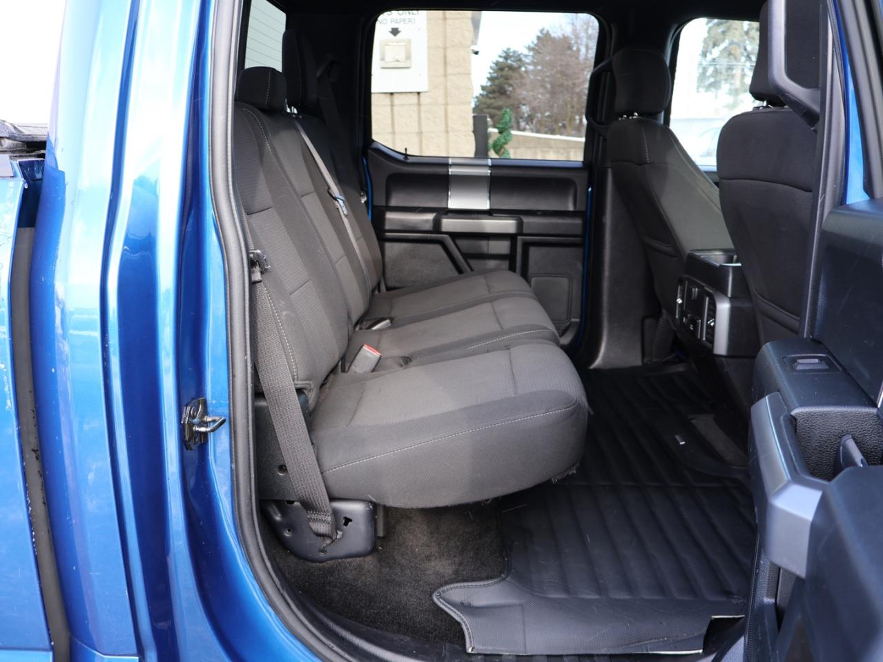 2017 Ford F-150 V8 FX-4 OFF-ROAD 4WD CERTIFIED *SERVICE RECORDS* CAMERA NAV BLUETOOTH HEATED SEATS CRUISE ALLOYS Photo