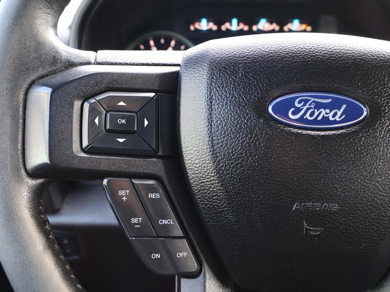 2017 Ford F-150 V8 FX-4 OFF-ROAD 4WD CERTIFIED *SERVICE RECORDS* CAMERA NAV BLUETOOTH HEATED SEATS CRUISE ALLOYS Photo