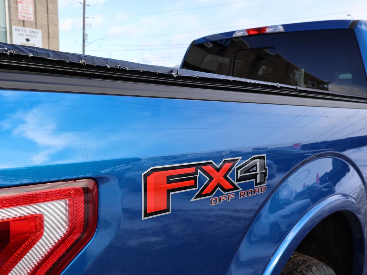 2017 Ford F-150 V8 FX-4 OFF-ROAD 4WD CERTIFIED *SERVICE RECORDS* CAMERA NAV BLUETOOTH HEATED SEATS CRUISE ALLOYS Photo