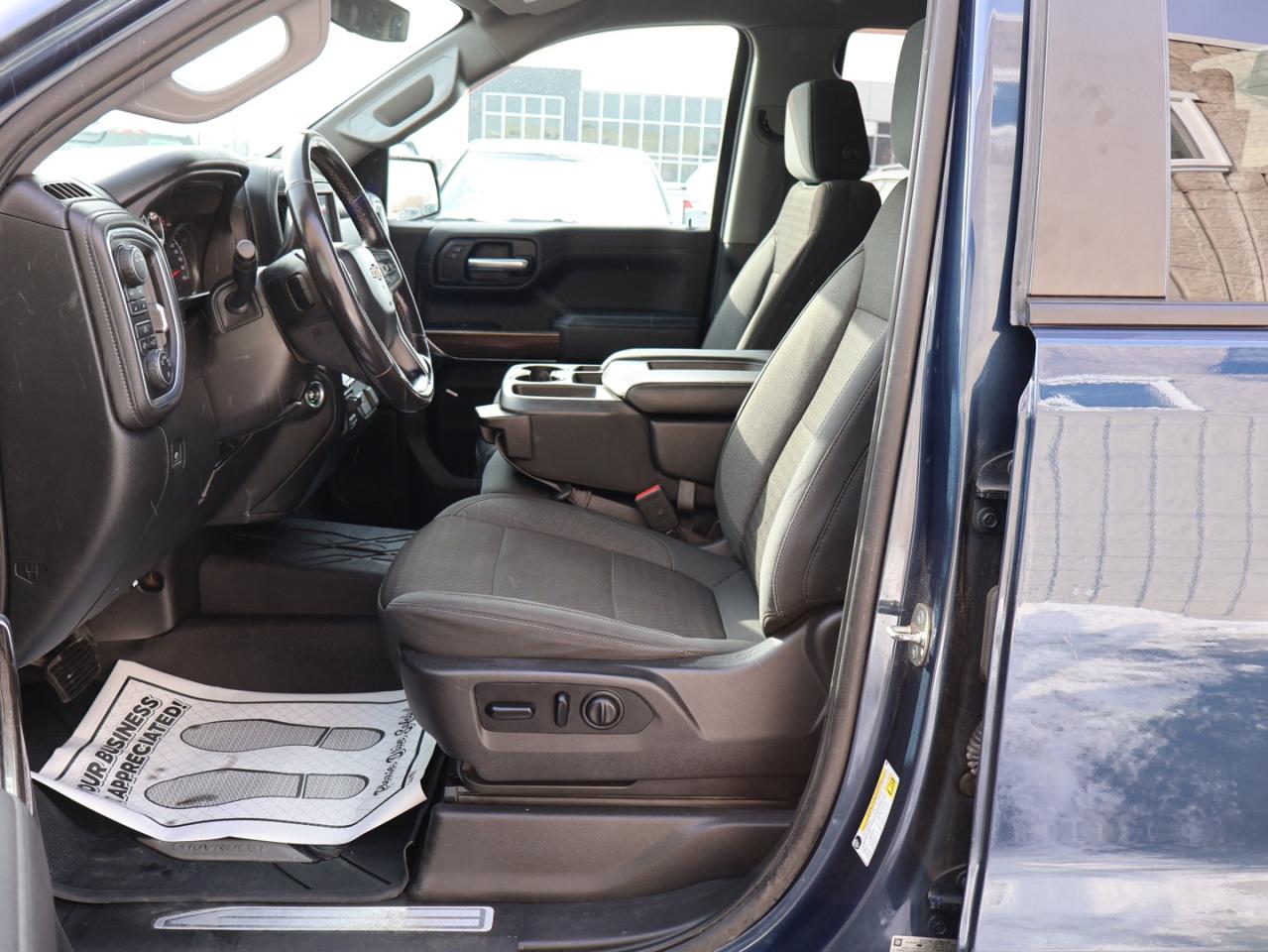 2021 Chevrolet Silverado 1500 V8 LT-Z71 4WD CERTIFIED *ACCIDENT FREE*CHEVY MAINTAIN* CAMERA BLUETOOTH HEATED SEATS CRUISE ALLOYS Photo