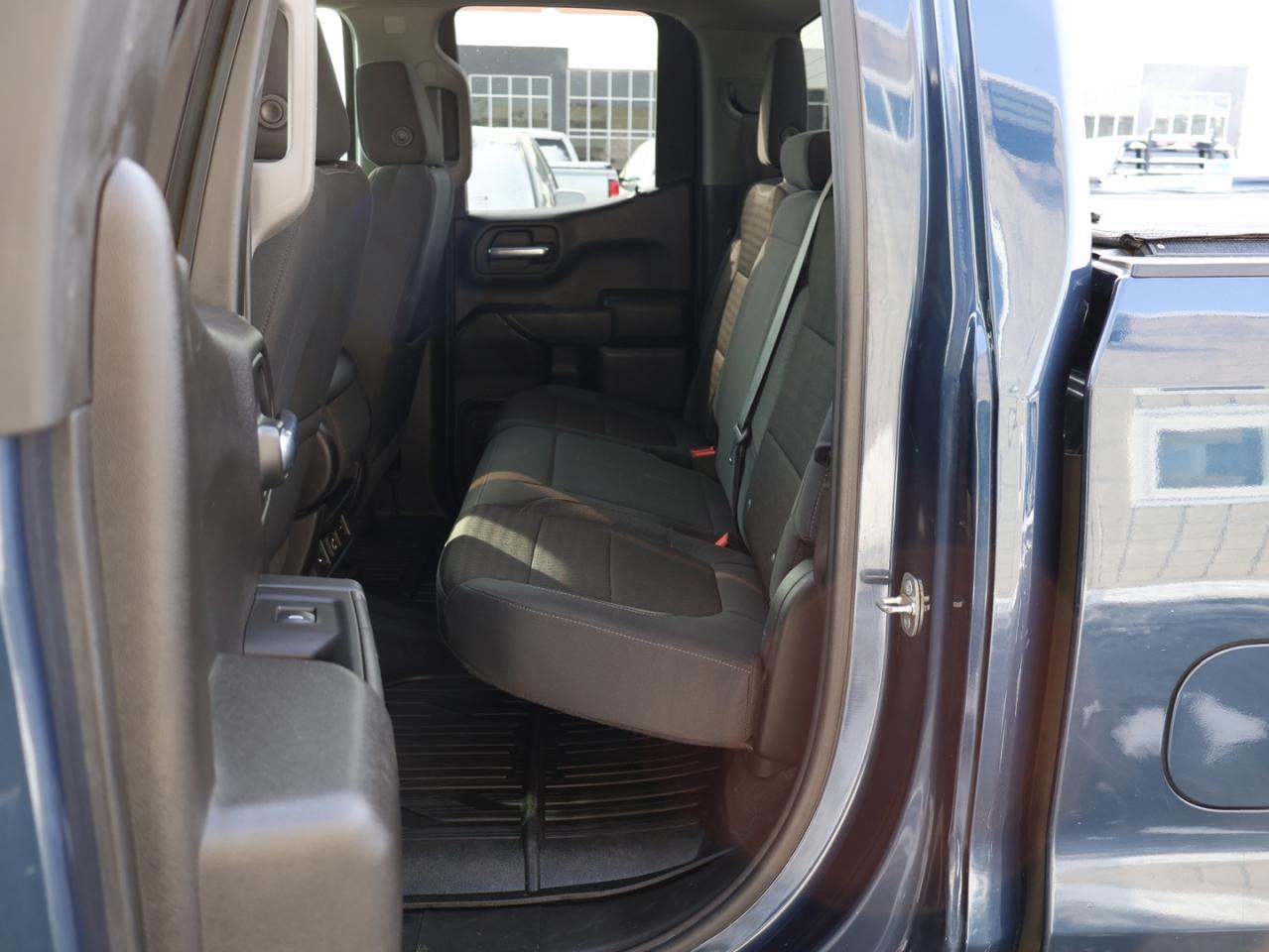 2021 Chevrolet Silverado 1500 V8 LT-Z71 4WD CERTIFIED *ACCIDENT FREE*CHEVY MAINTAIN* CAMERA BLUETOOTH HEATED SEATS CRUISE ALLOYS Photo