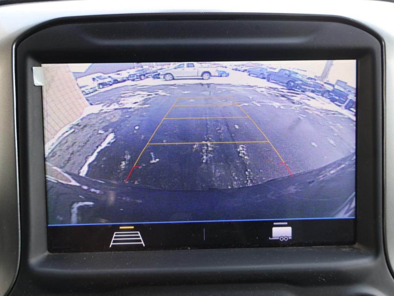 2021 Chevrolet Silverado 1500 V8 LT-Z71 4WD CERTIFIED *ACCIDENT FREE*CHEVY MAINTAIN* CAMERA BLUETOOTH HEATED SEATS CRUISE ALLOYS Photo