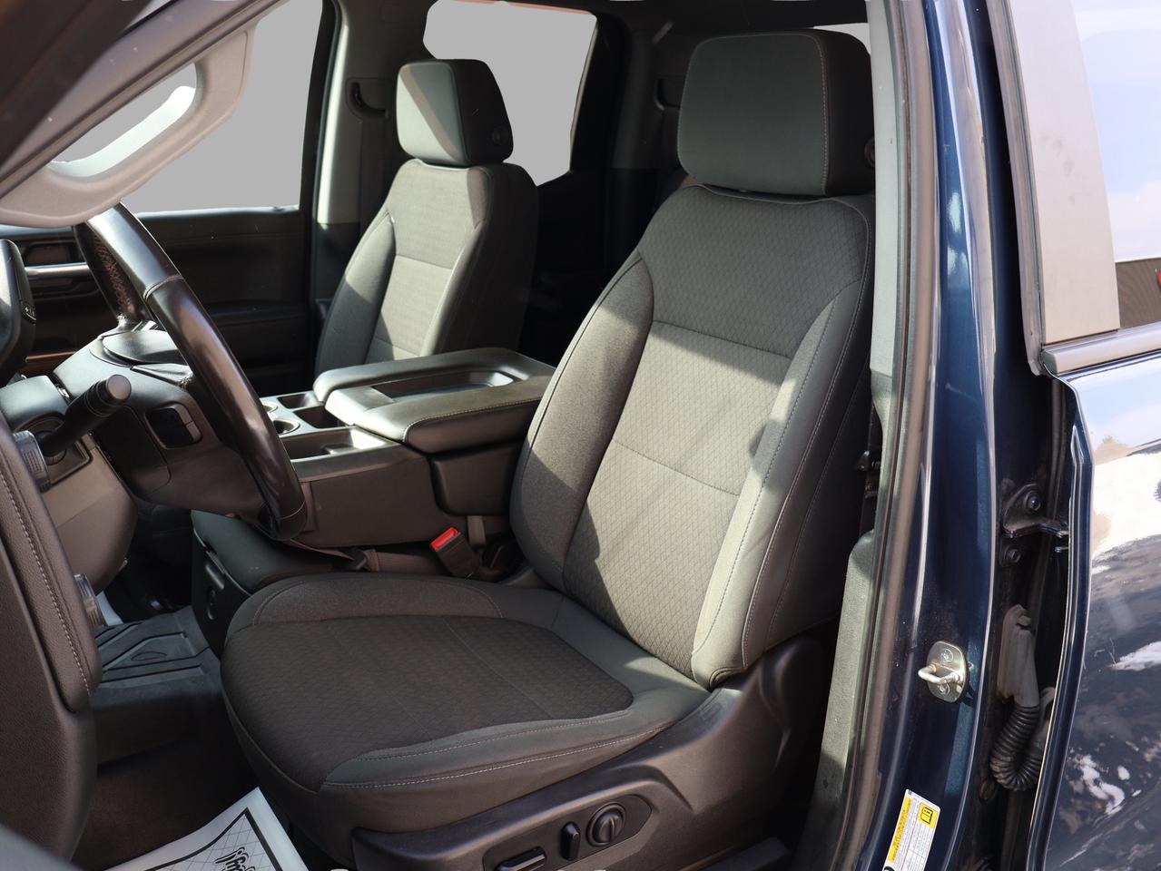 2021 Chevrolet Silverado 1500 V8 LT-Z71 4WD CERTIFIED *ACCIDENT FREE*CHEVY MAINTAIN* CAMERA BLUETOOTH HEATED SEATS CRUISE ALLOYS Photo