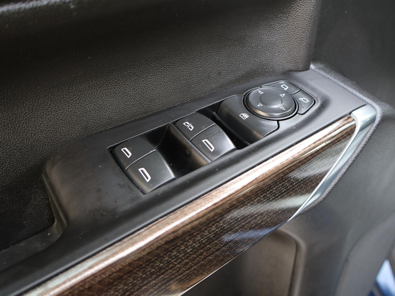 2021 Chevrolet Silverado 1500 V8 LT-Z71 4WD CERTIFIED *ACCIDENT FREE*CHEVY MAINTAIN* CAMERA BLUETOOTH HEATED SEATS CRUISE ALLOYS Photo