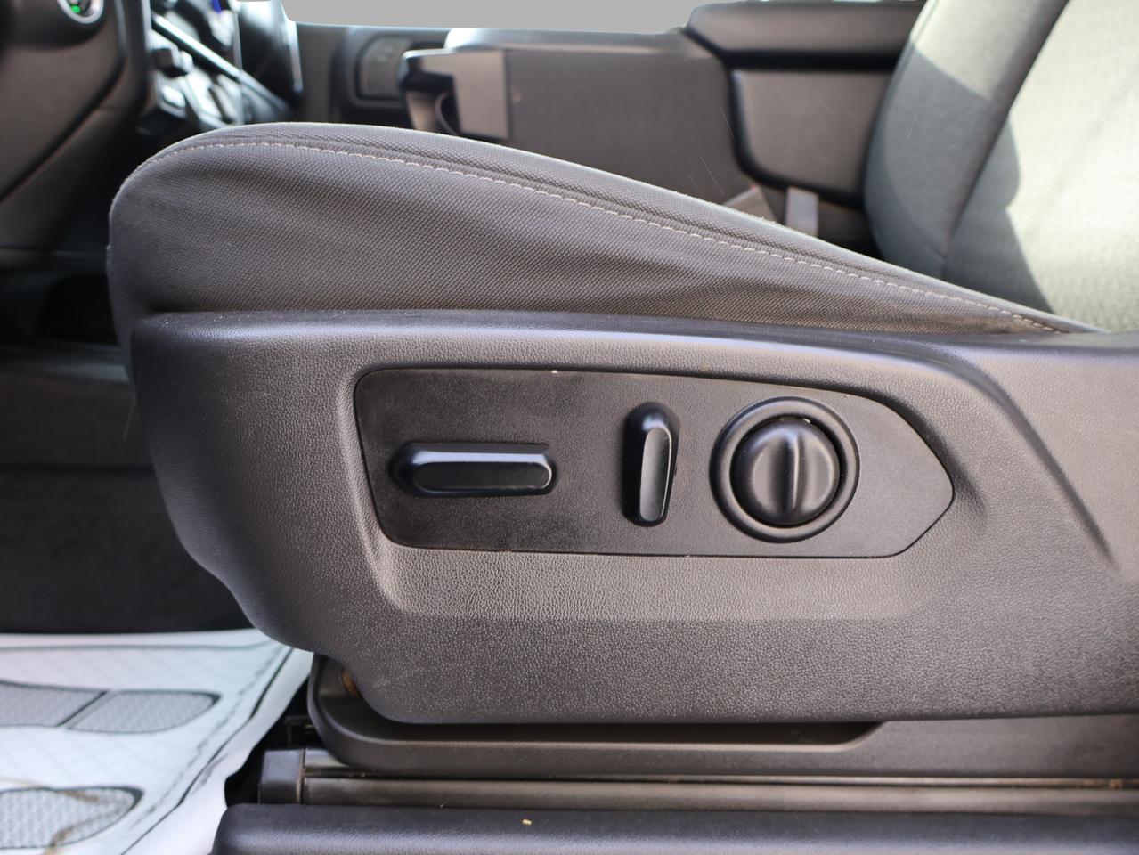 2021 Chevrolet Silverado 1500 V8 LT-Z71 4WD CERTIFIED *ACCIDENT FREE*CHEVY MAINTAIN* CAMERA BLUETOOTH HEATED SEATS CRUISE ALLOYS Photo