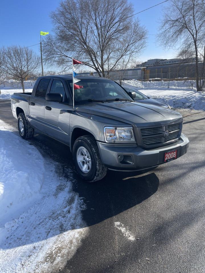 2008 Dodge Dakota SXT    QUAD CAB     4X4 Photo4