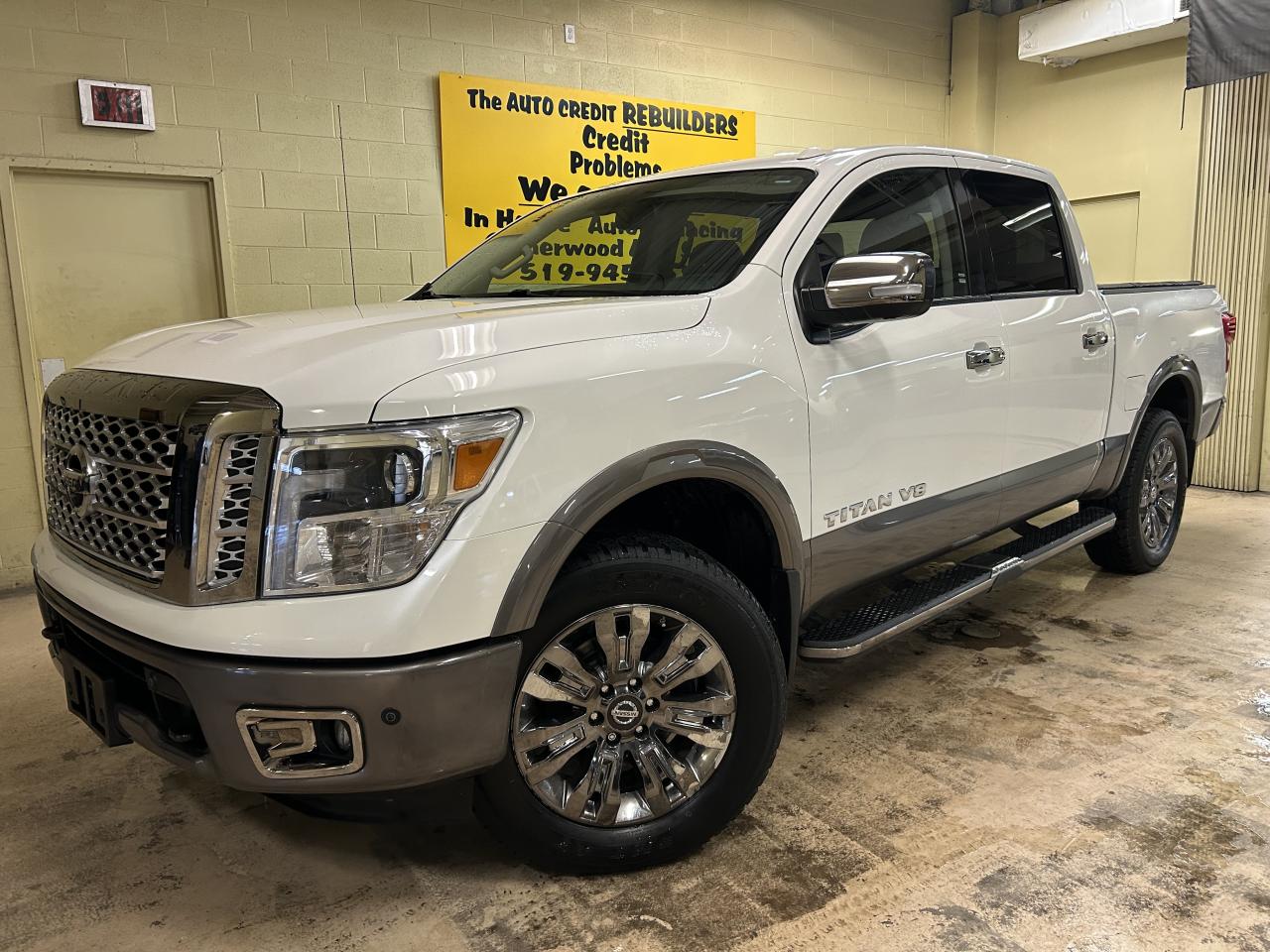 2019 Nissan Titan Platinum Photo