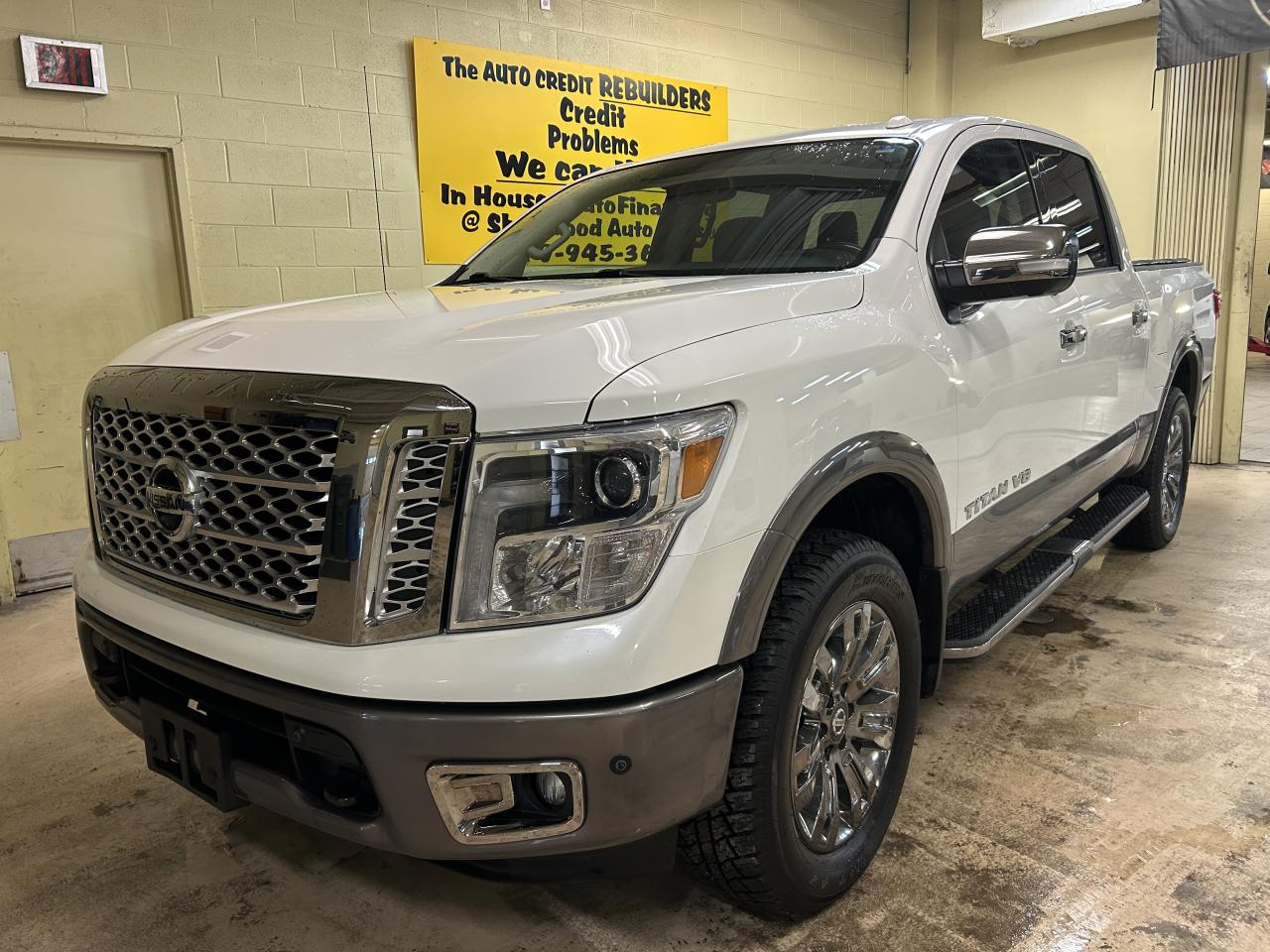 2019 Nissan Titan Platinum Photo