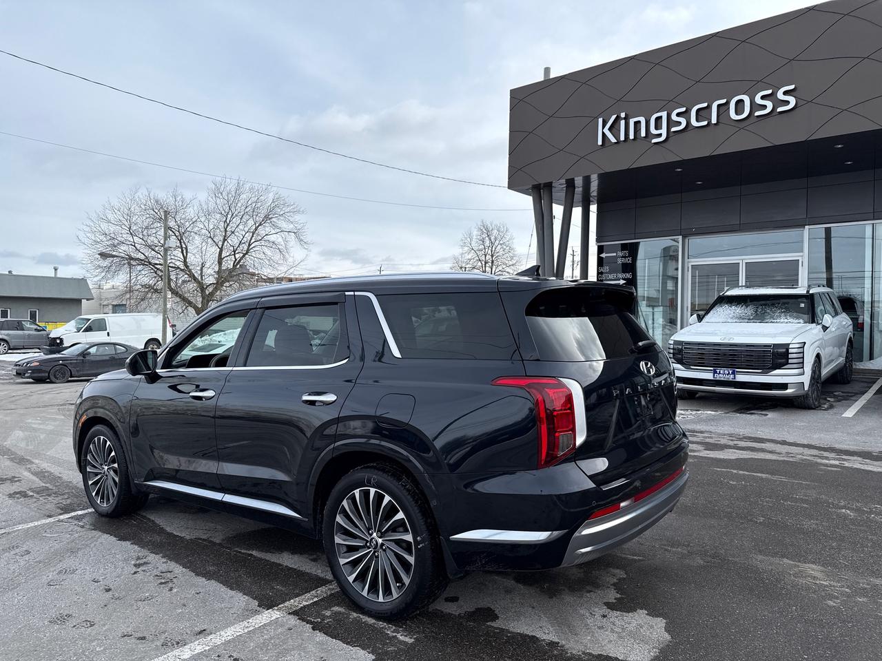 2024 Hyundai PALISADE Ultimate Calligraphy Photo4