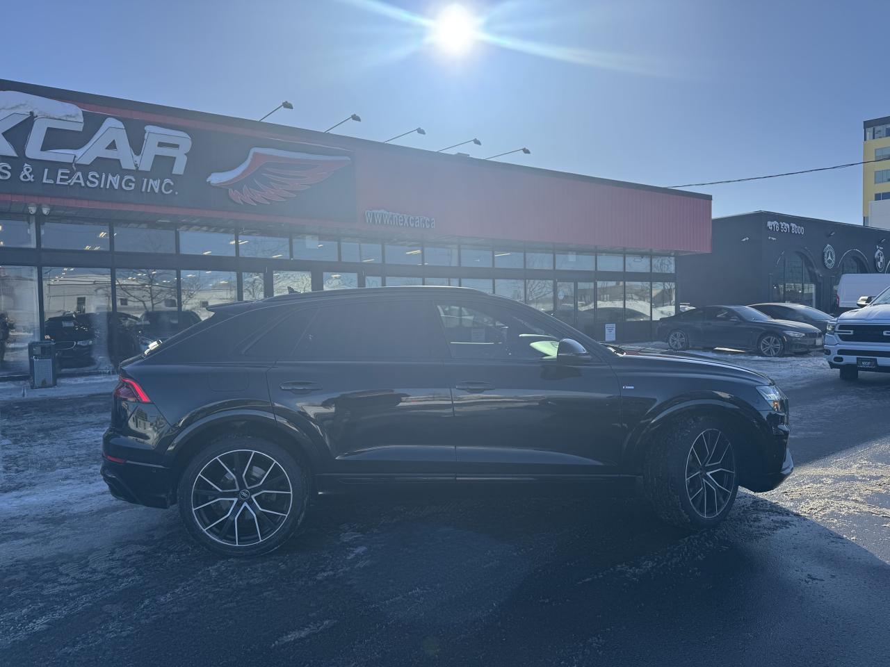 2022 Audi Q8 TECHNIK Photo