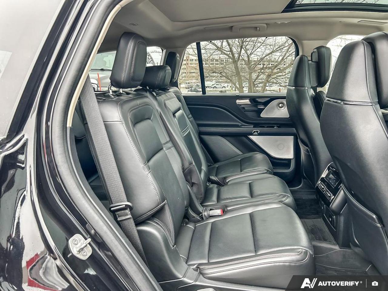 2023 Lincoln Aviator Reserve 200A|$15K IN OPTIONS| TOW PKG|ILLUM PKG|JET PKG Photo