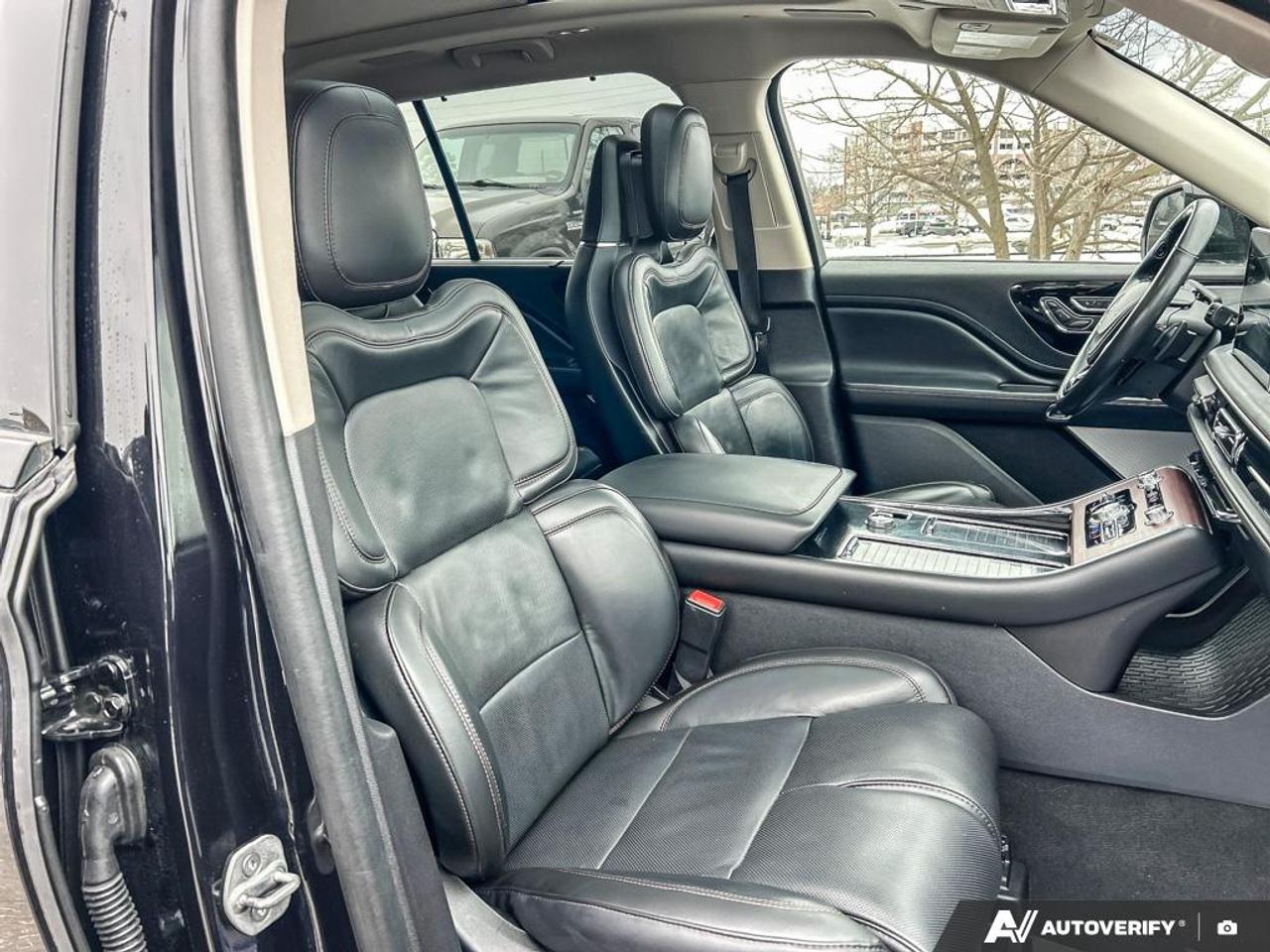 2023 Lincoln Aviator Reserve 200A|$15K IN OPTIONS| TOW PKG|ILLUM PKG|JET PKG Photo