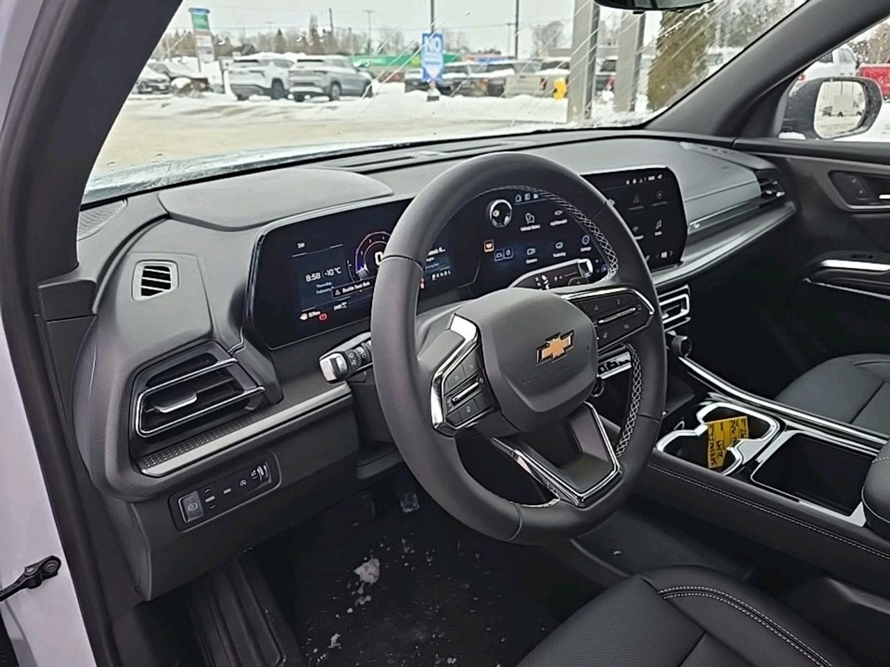 2026 Chevrolet Traverse LT Photo3