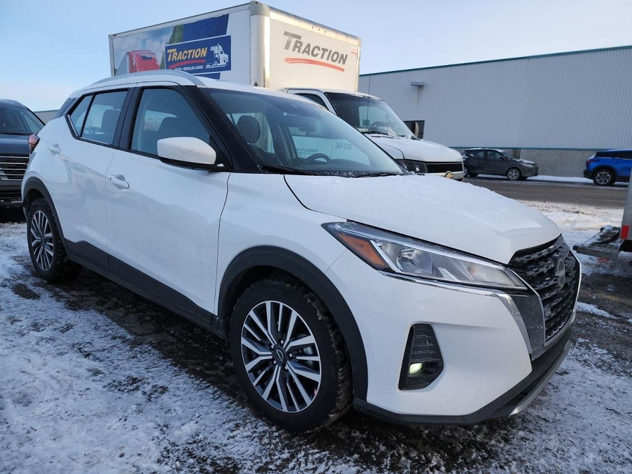 2025 Nissan Kicks SV Photo