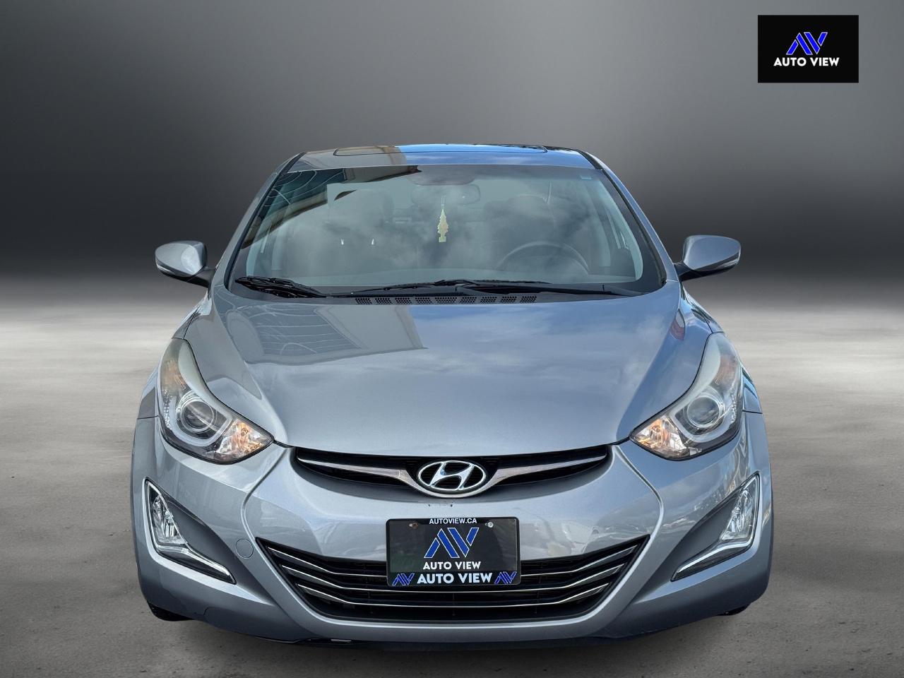 2014 Hyundai Elantra Limited w/Navi **LOW KM'S** Photo