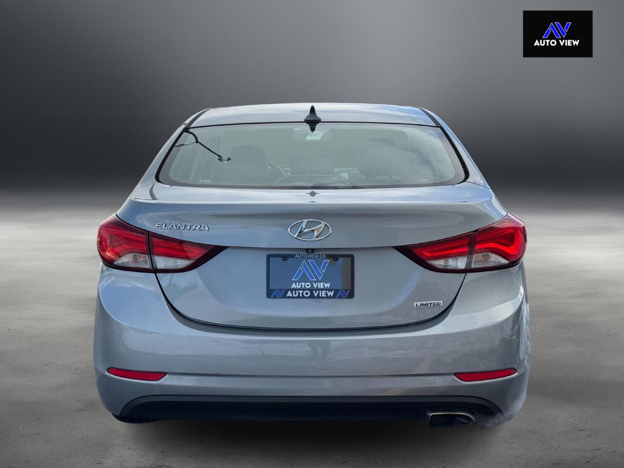 2014 Hyundai Elantra Limited w/Navi **LOW KM'S** Photo