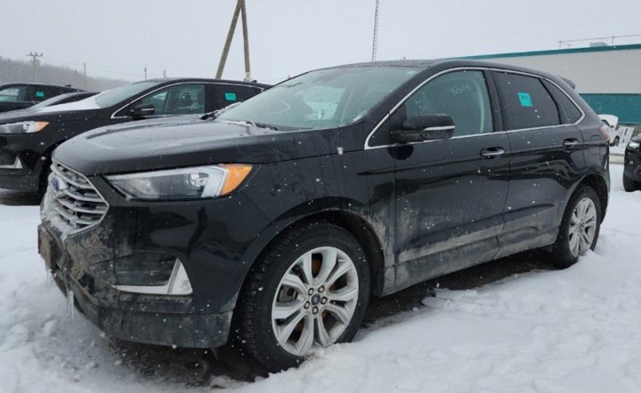 2024 Ford Edge Titanium AWD | Leather | Sunroof | Heated Wheel + Seats | Remote Start | B&O Audio | CarPlay & More! Photo