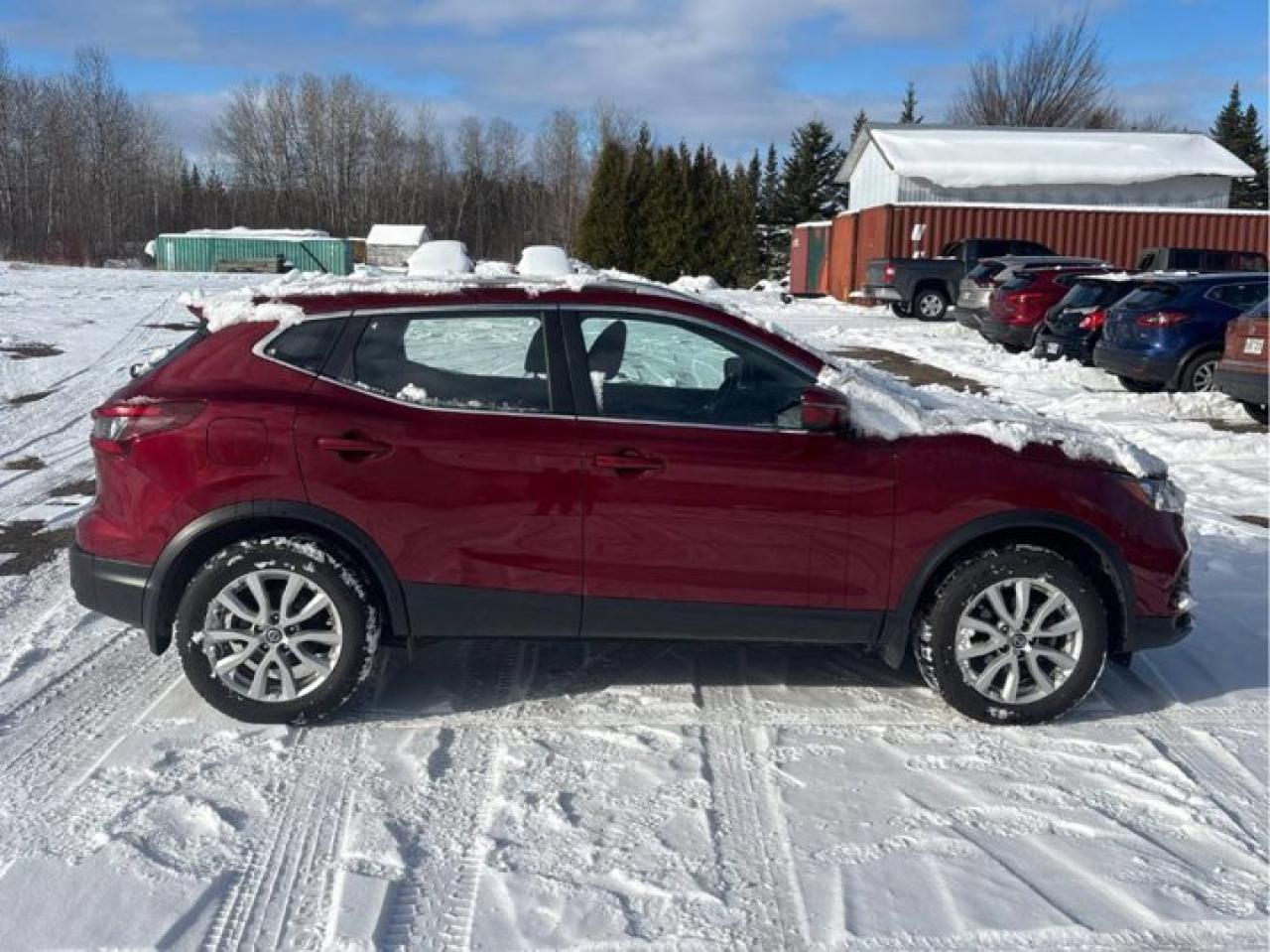 2023 Nissan Qashqai SV AWD | Sunroof | Heated Seats | CarPlay + Android | Rear Camera | and More ! Photo
