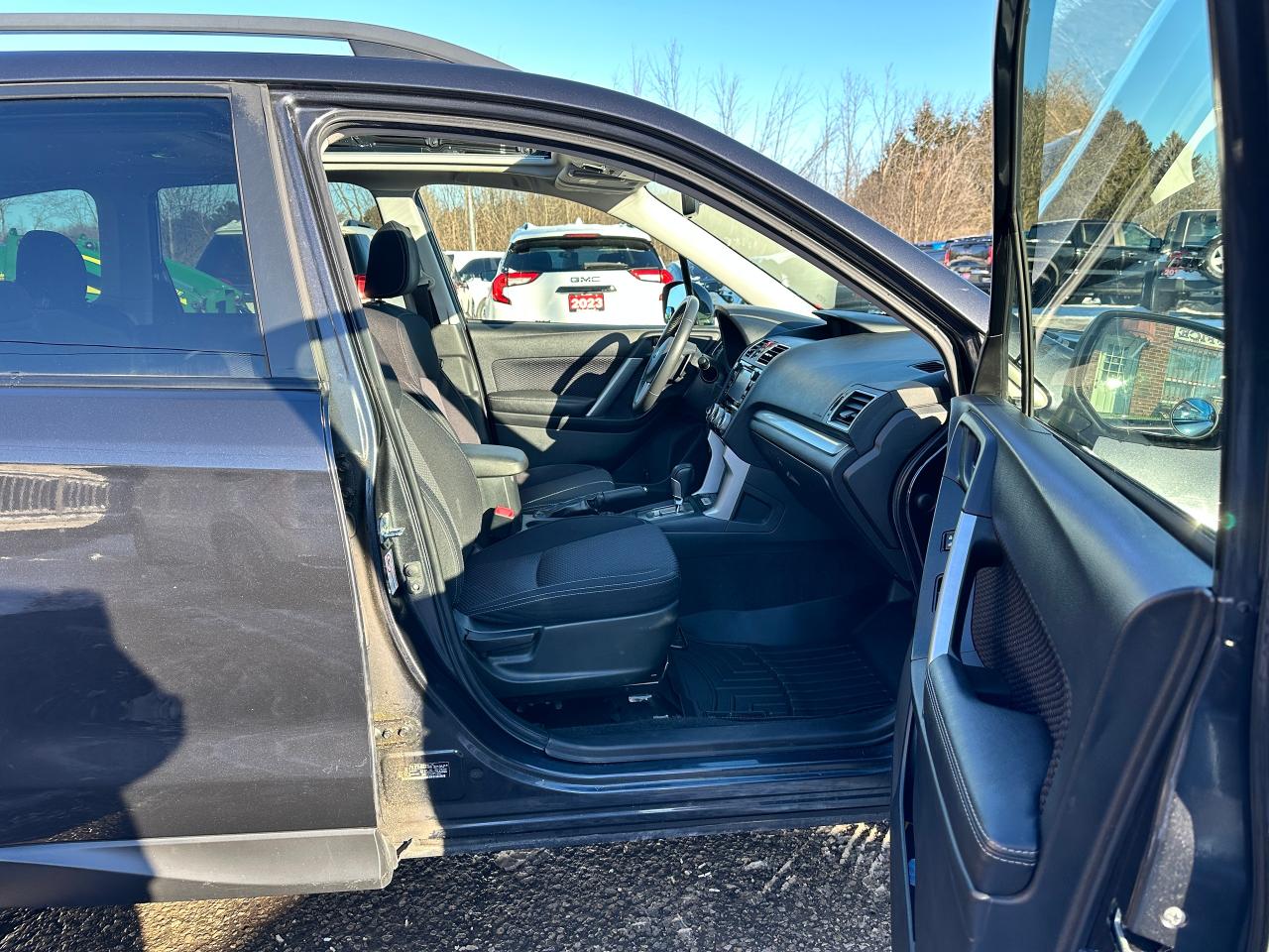 2017 Subaru Forester iTouring AWD HeatedCloth Sunroof Bluetooth RearCam Photo