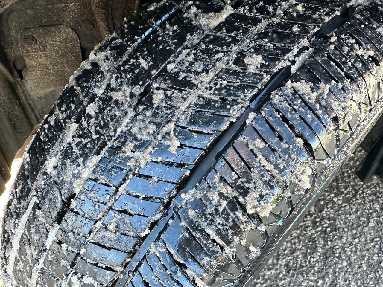 2017 Subaru Forester iTouring AWD HeatedCloth Sunroof Bluetooth RearCam Photo