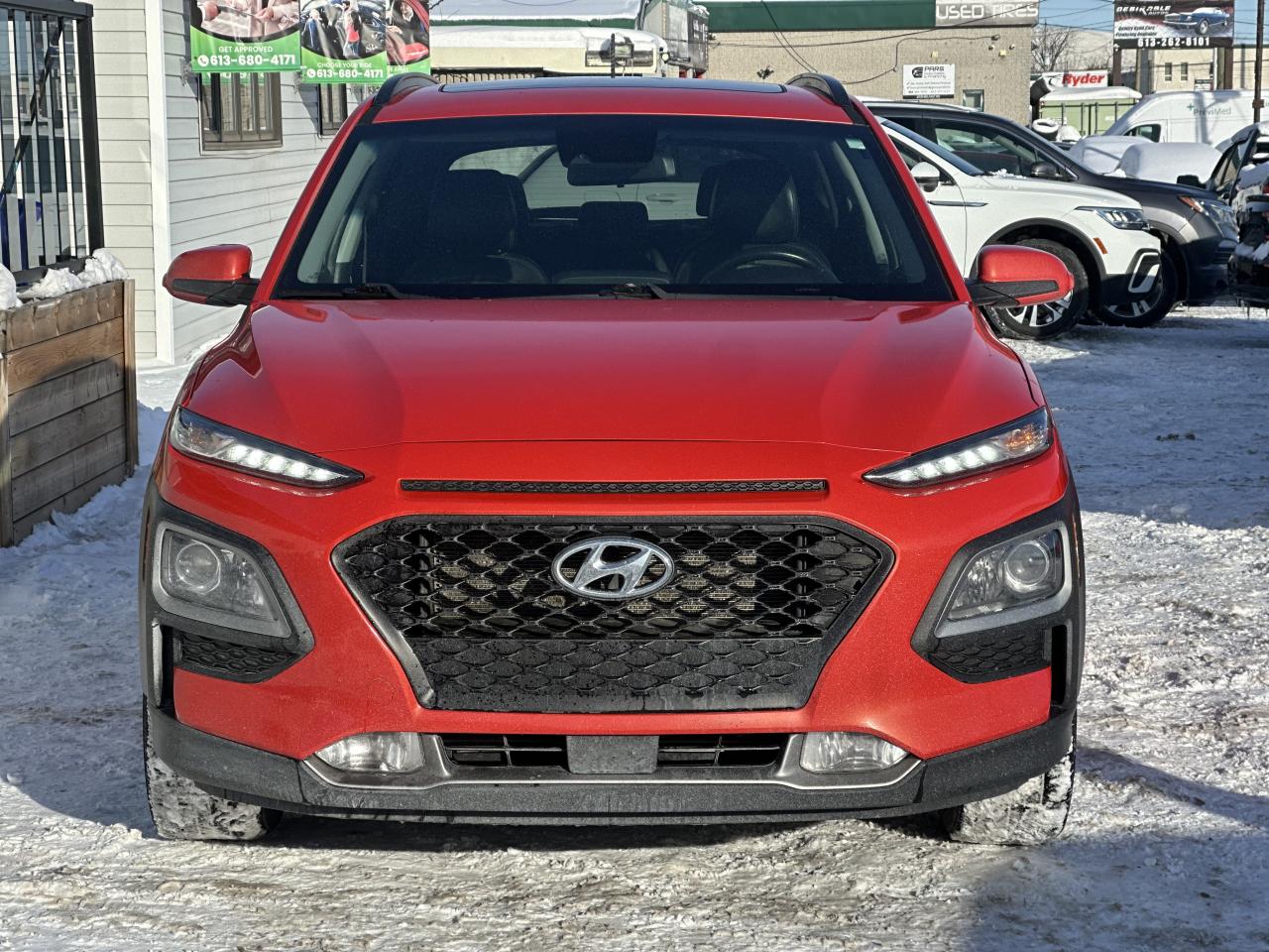 2019 Hyundai KONA LUXURY Photo2