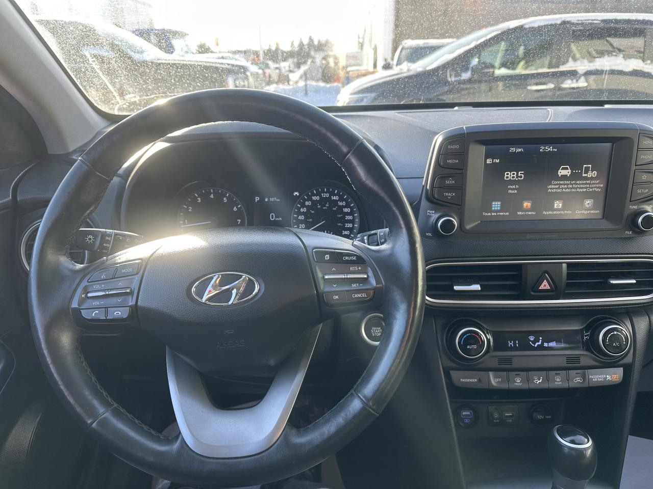 2019 Hyundai KONA LUXURY Photo