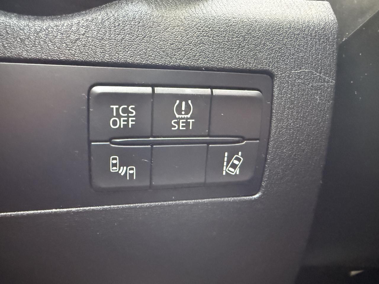 2016 Mazda CX-3 AWD 4DR GT Photo