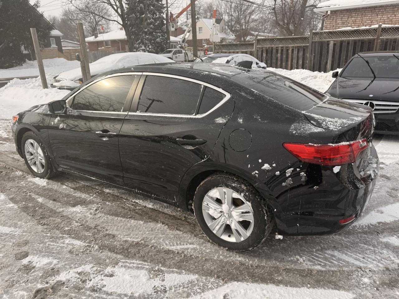 2013 Acura ILX 4dr Sdn Photo