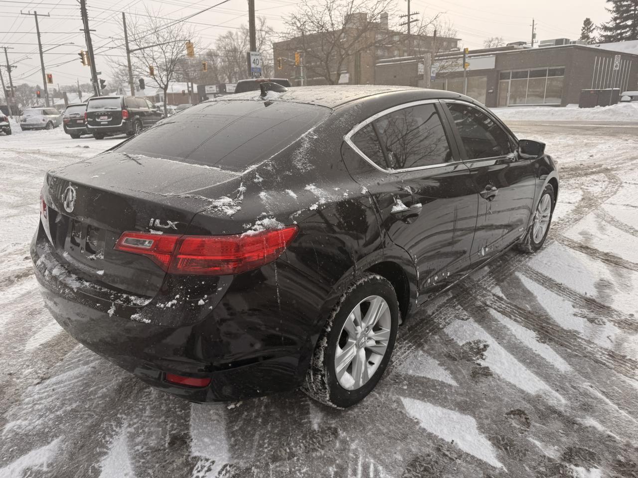 2013 Acura ILX 4dr Sdn Photo