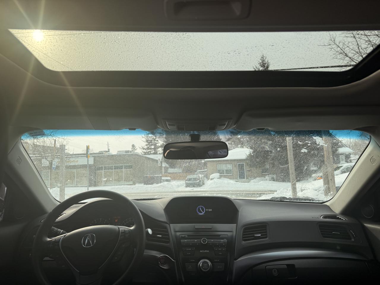 2013 Acura ILX 4dr Sdn Photo