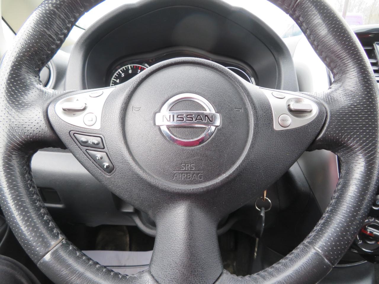 2015 Nissan Versa Note SR 1.6  AUTOMATIC Photo