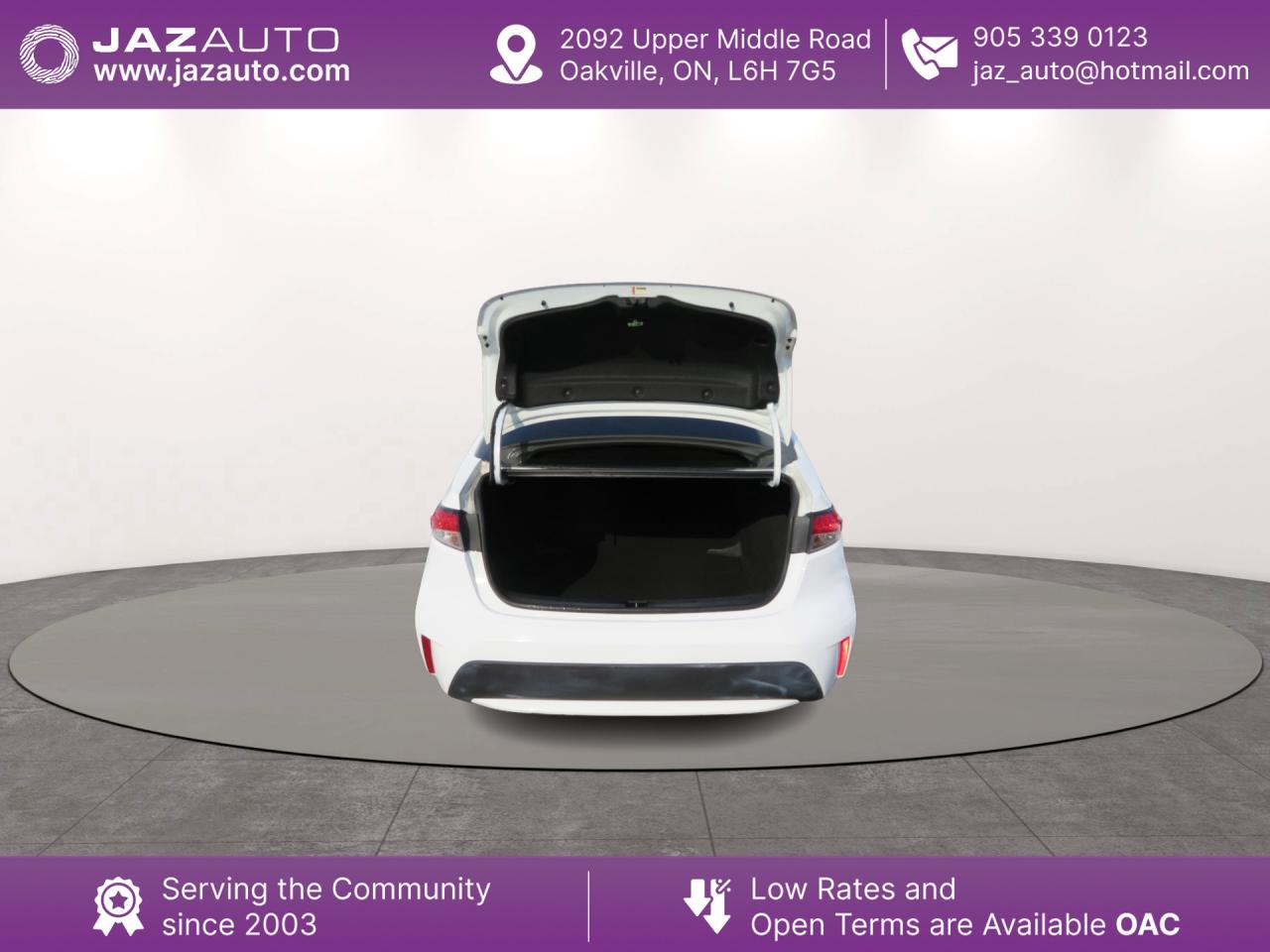 2021 Toyota Corolla LE Photo