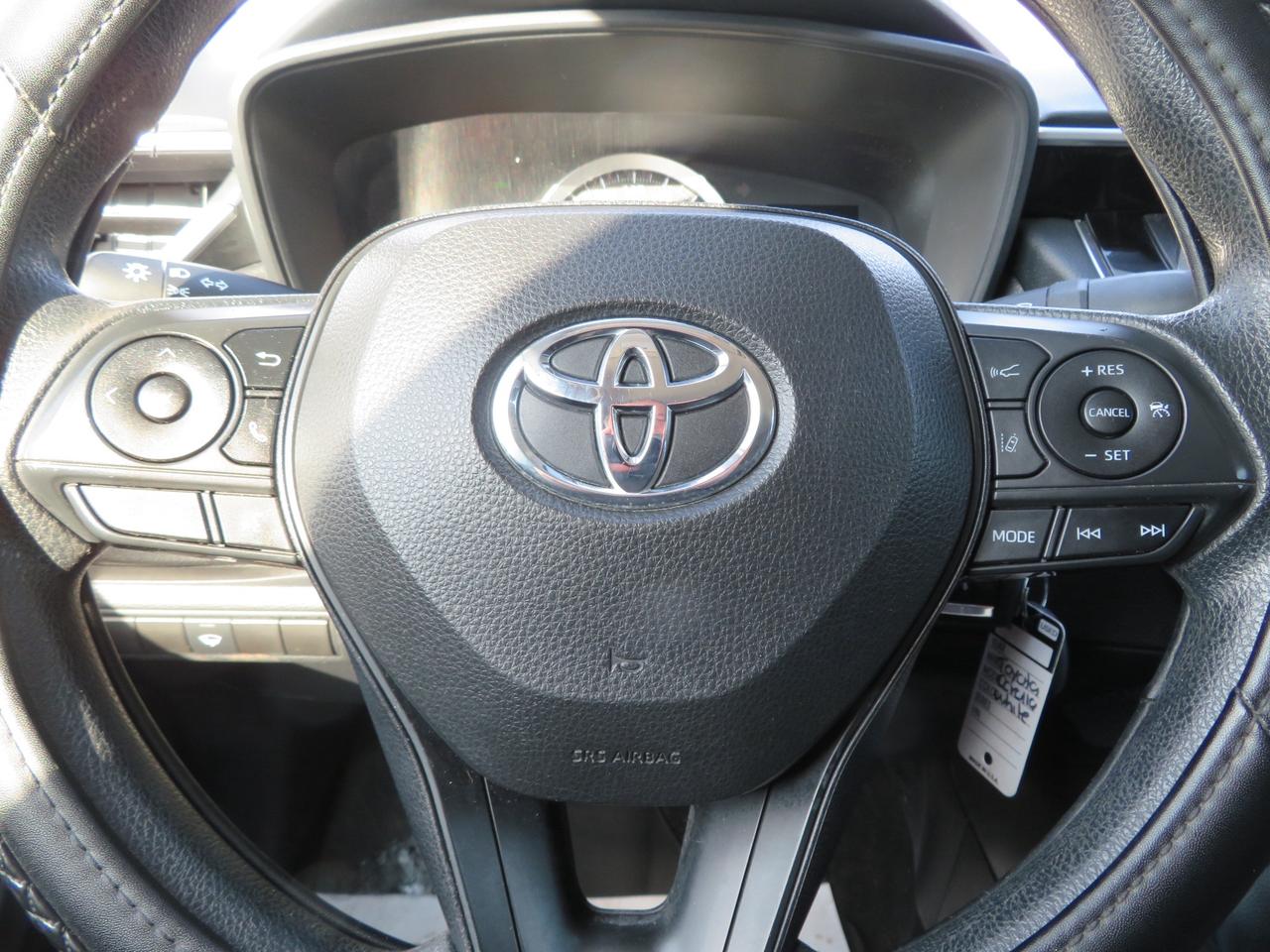 2021 Toyota Corolla LE Photo