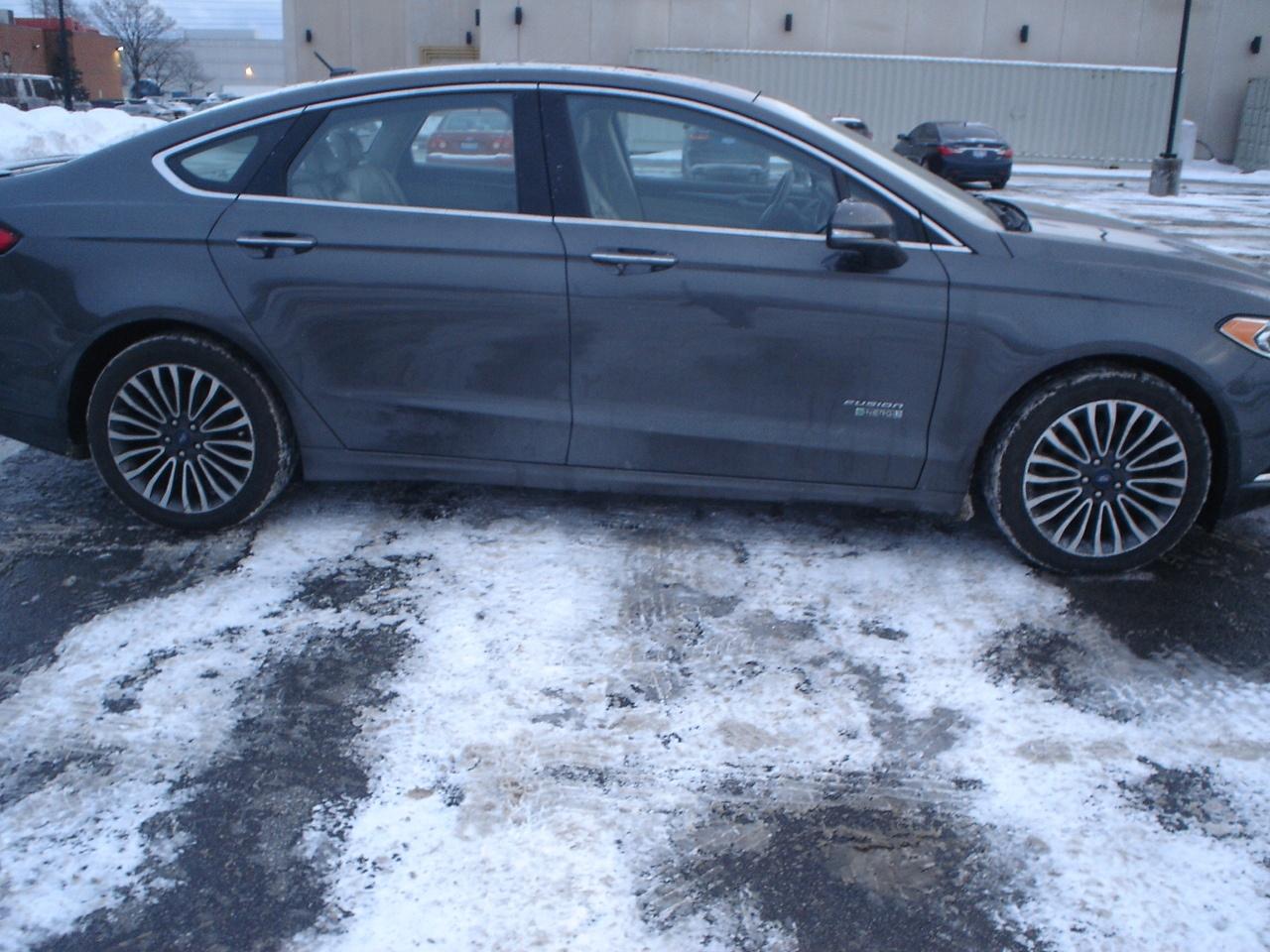 2018 Ford Fusion Plug-In Hybrid  Photo4