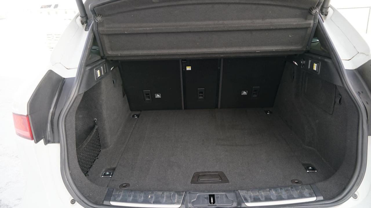 2019 Jaguar F-PACE 20d R-Sport 1 OWNER / FULL SERVICE /LOADED/ DIESEL Photo