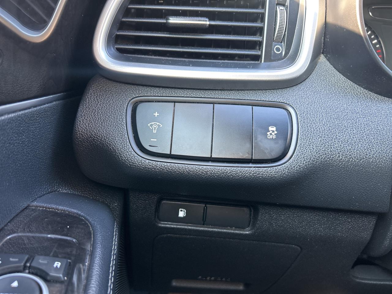 2016 Kia Sorento 2.0L Turbo LX, Back Up Cam, Bluetooth Photo