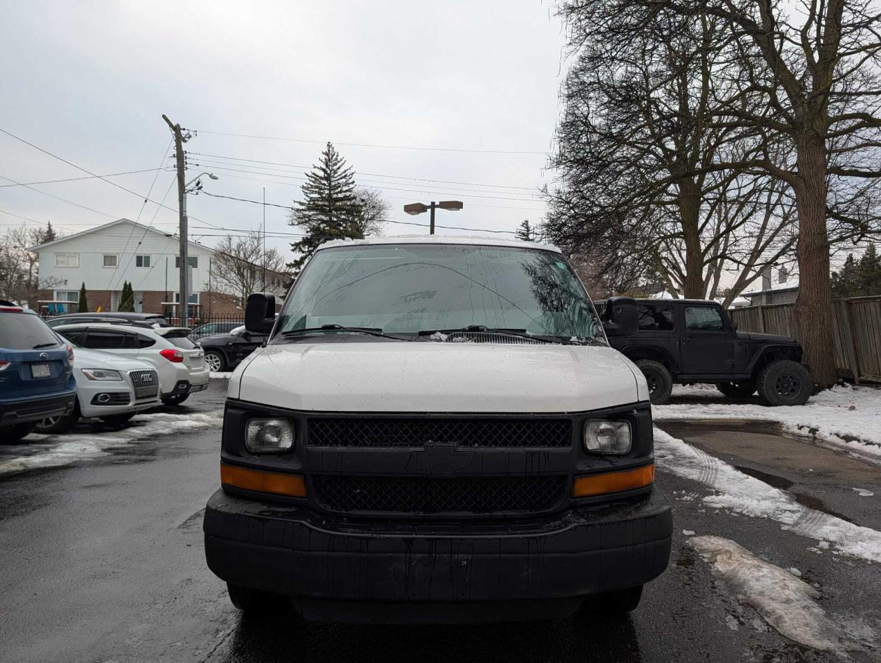 2006 Chevrolet Express 3500 135  WB RWD Photo