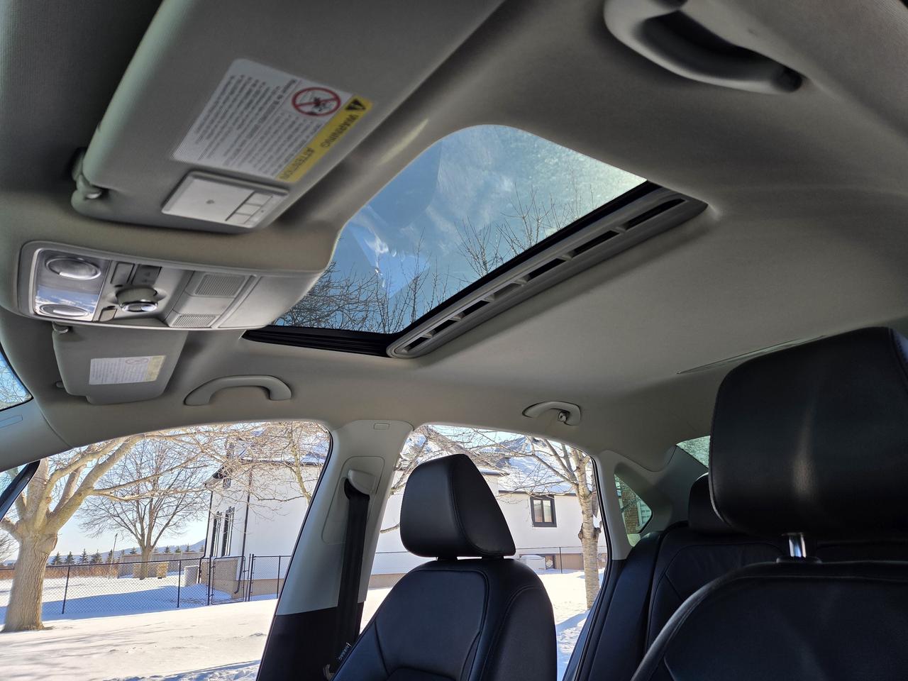 2014 Volkswagen Passat 4dr Sdn 2.0 TDI Highline, Auto ,Drives Great. Photo