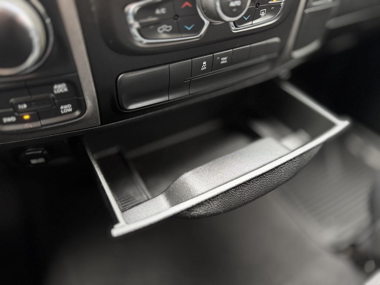 2019 RAM 1500 Classic Express 4x4 Quad Cab 6'4  Box Photo