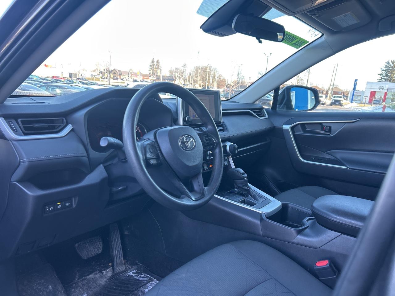 2024 Toyota RAV4 LE Photo