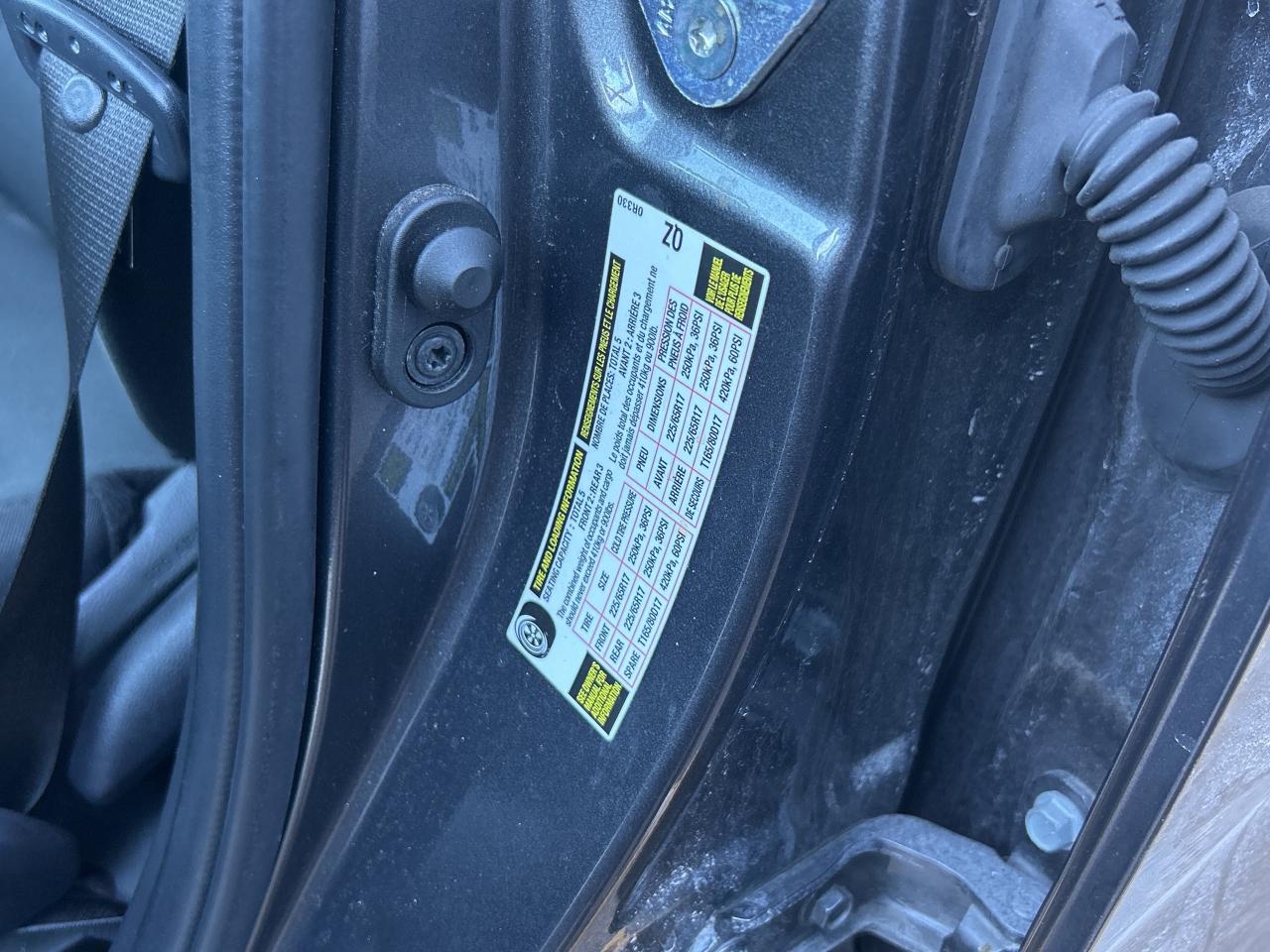 2024 Toyota RAV4 LE Photo