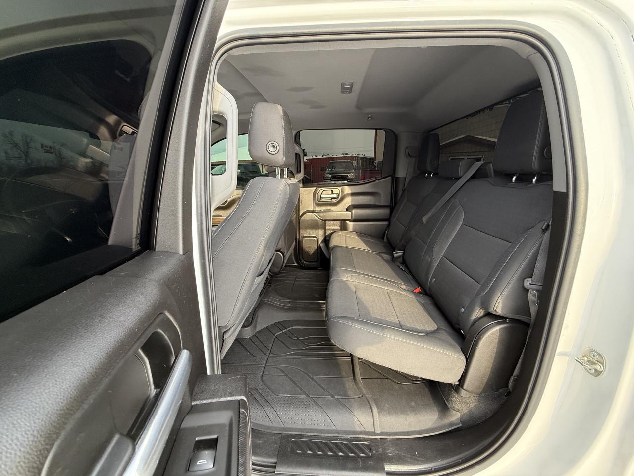 2020 Chevrolet Silverado 1500 LT SILVERADO 4X4 Photo