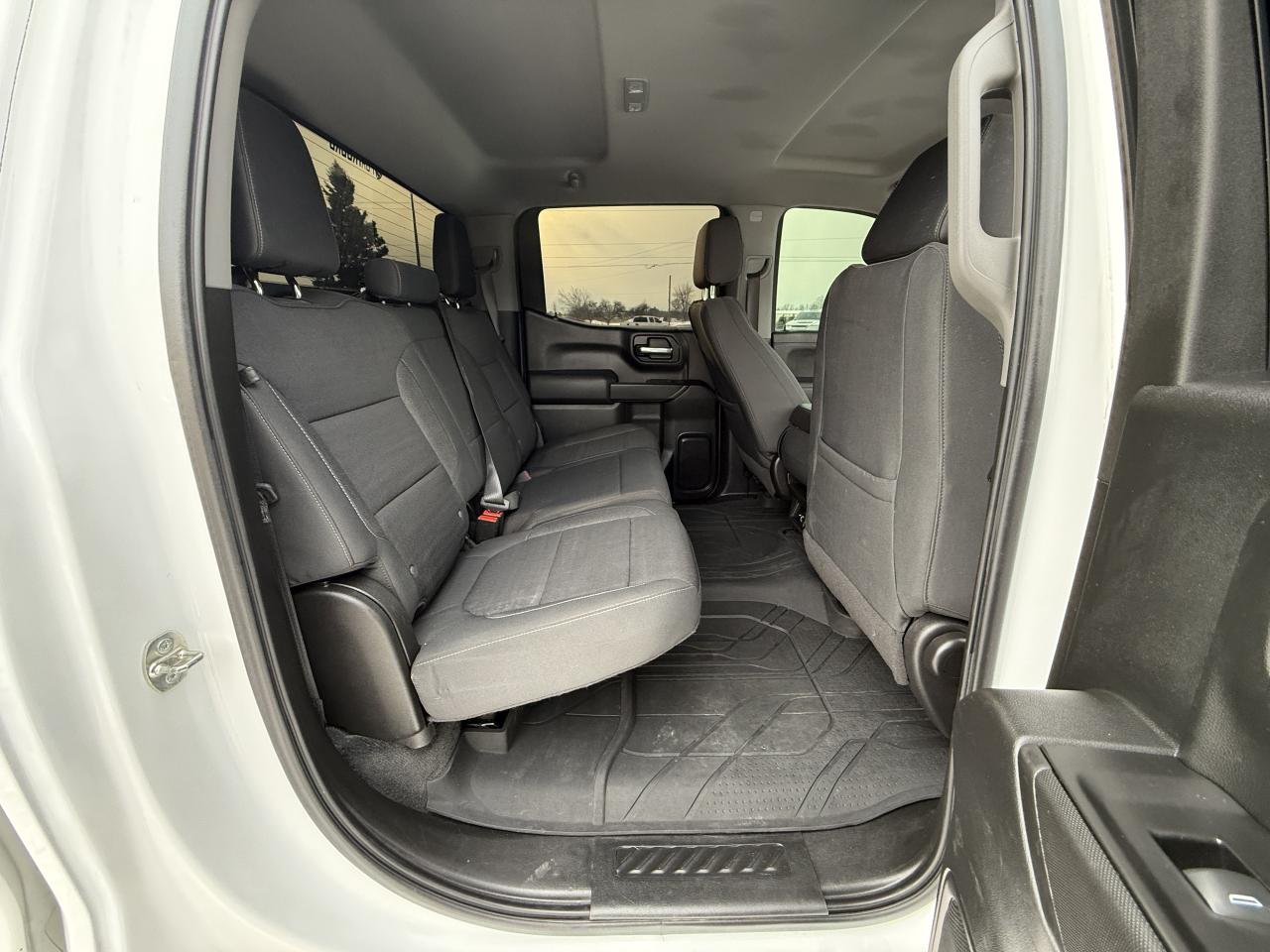 2020 Chevrolet Silverado 1500 LT SILVERADO 4X4 Photo