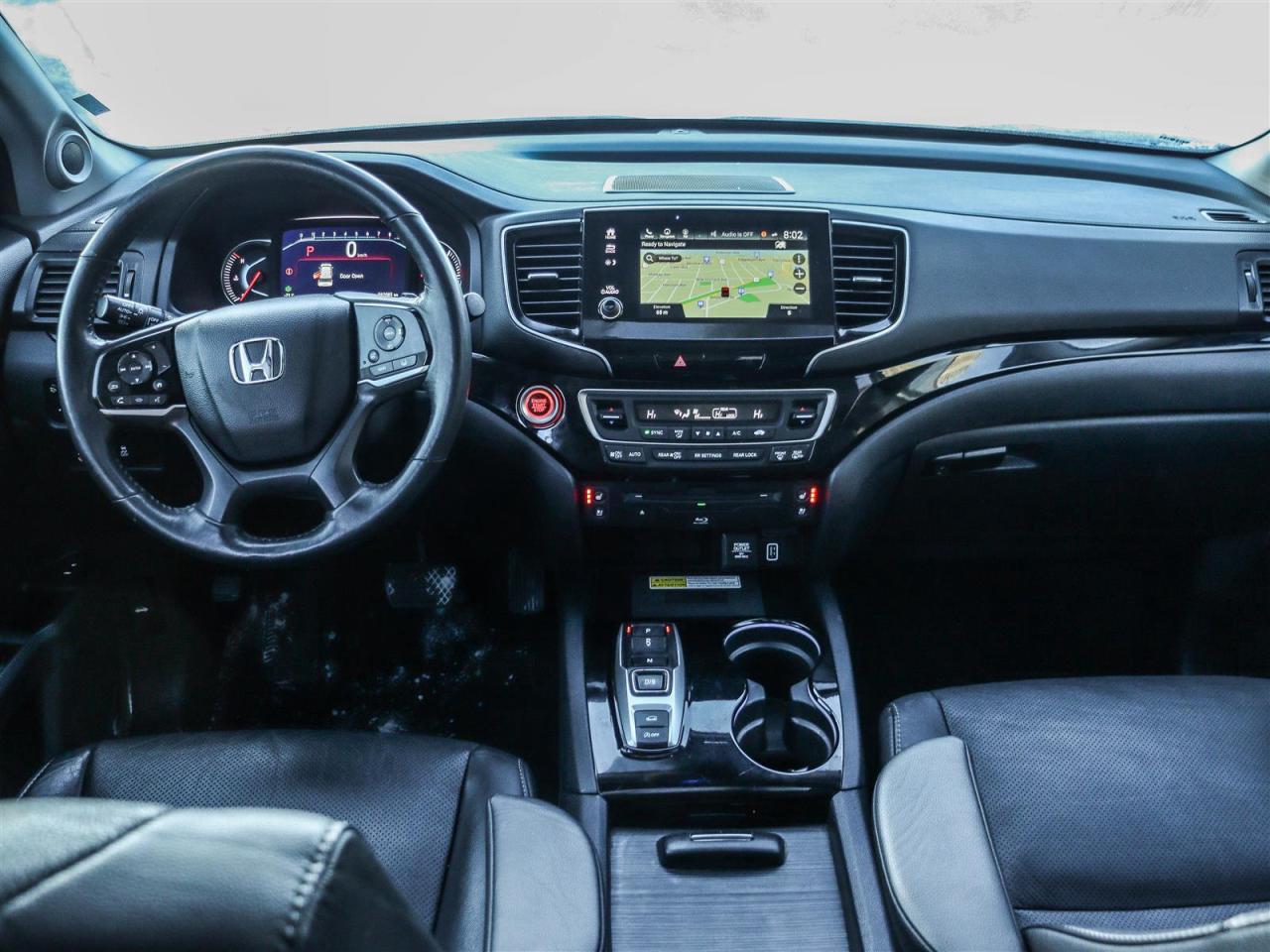 2022 Honda Pilot Touring 8-PASS NAVI LEATHER Photo