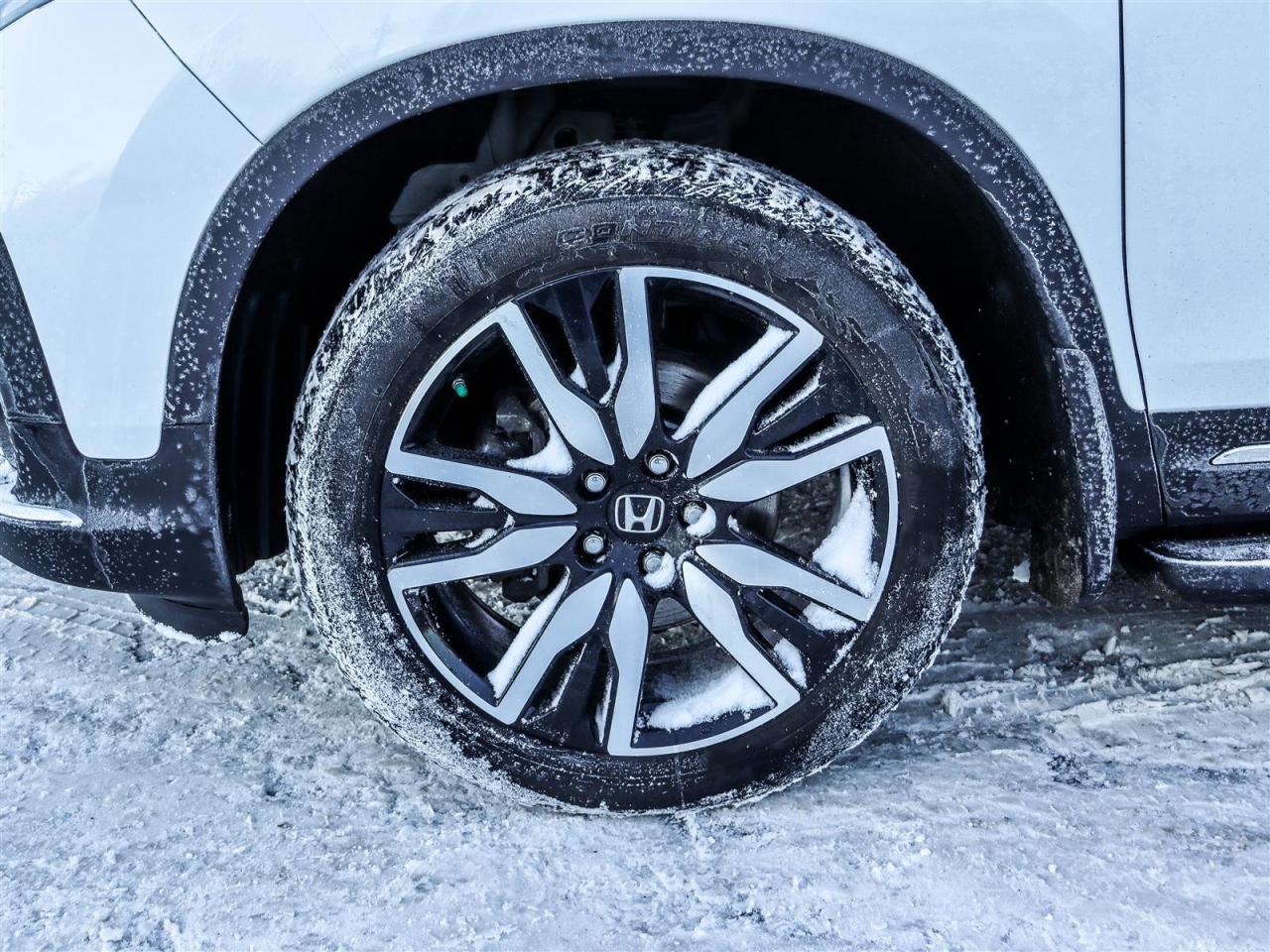 2022 Honda Pilot Touring 8-PASS NAVI LEATHER Photo