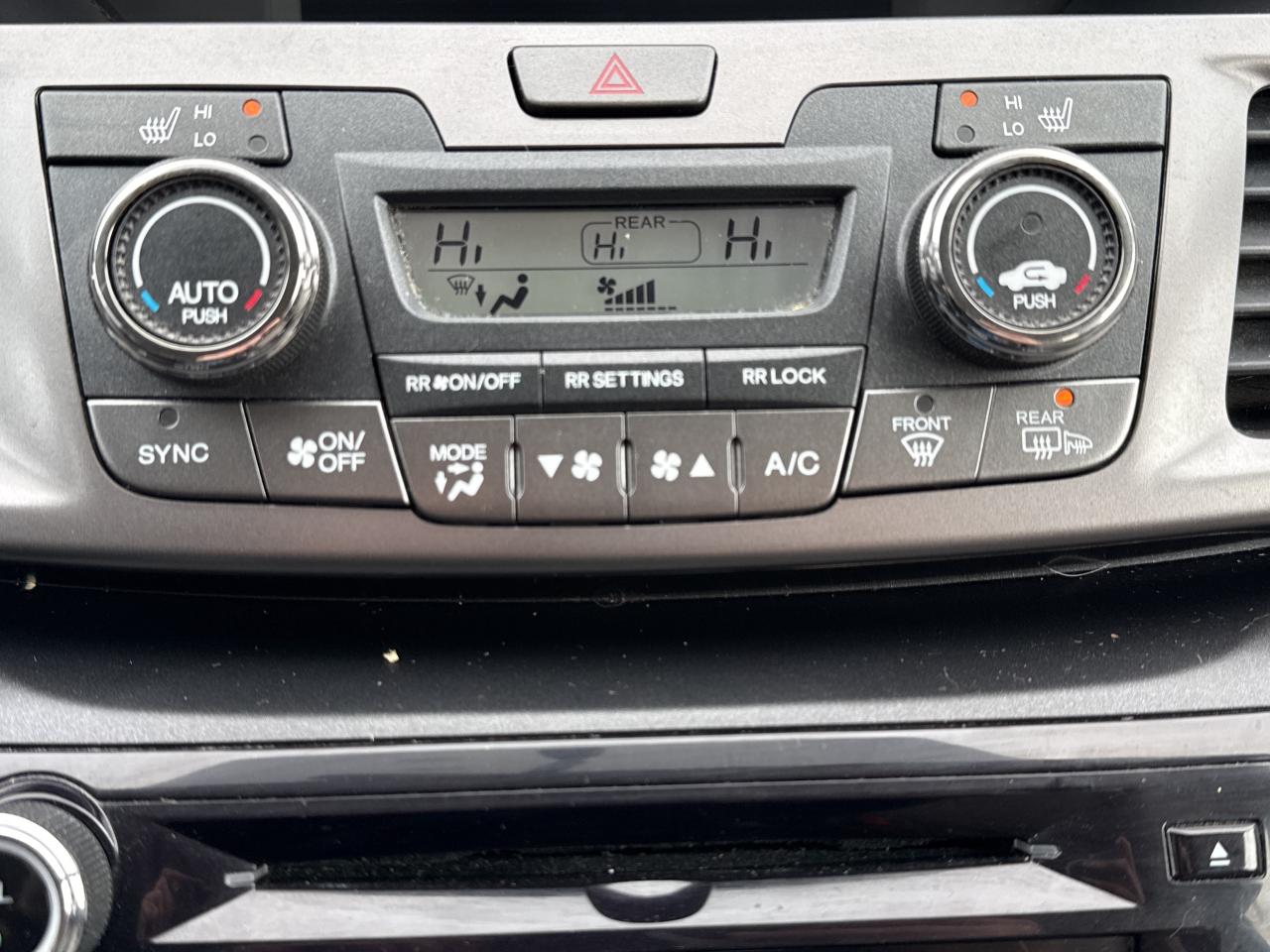 2017 Honda Odyssey EX Photo