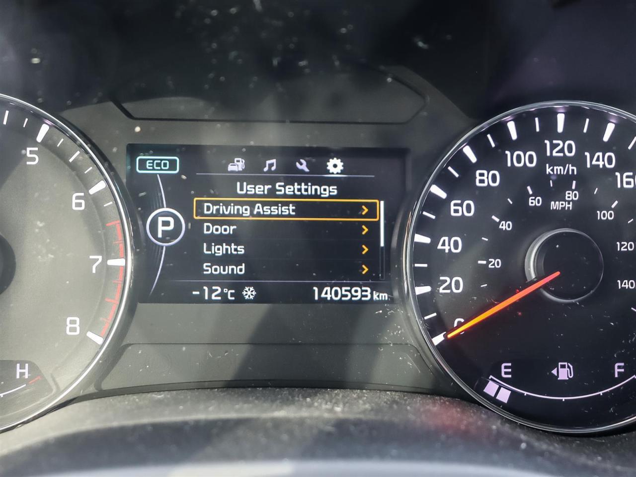 2017 Kia Forte AUTO HATCHBACK CLEAN CARFAX Photo