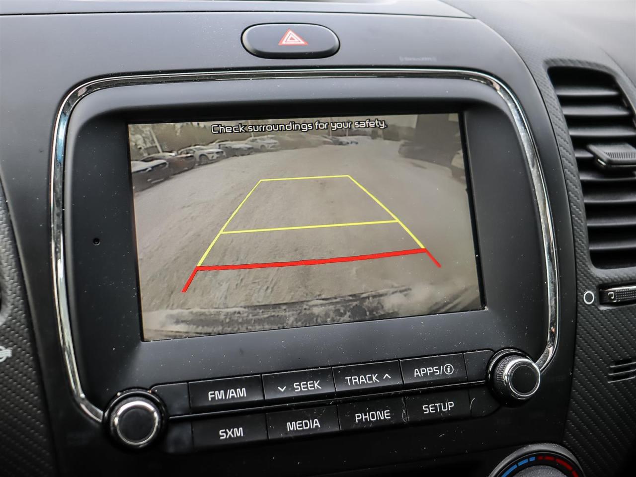 2017 Kia Forte AUTO HATCHBACK CLEAN CARFAX Photo